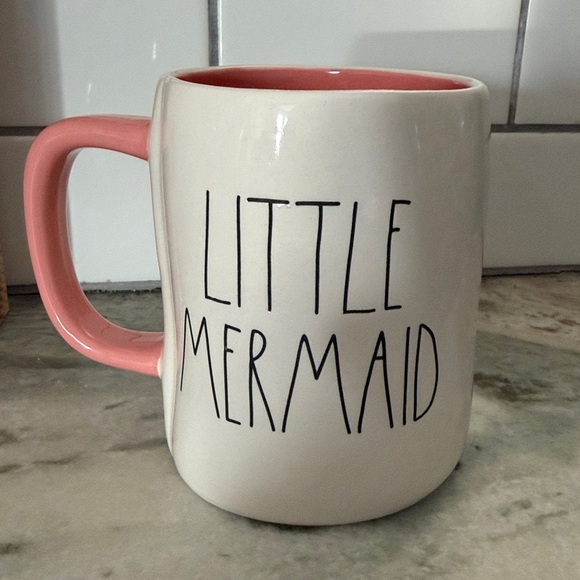 Disney Princess Rae Dunn Mug - Picture 2 of 3